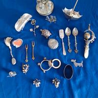 Oggettini vari in metallo