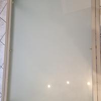 Tavolo in vetro  allungabile