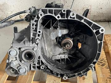 CAMBIO MANUALE COMPLETO LANCIA Delta 3° Serie 198