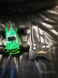 macchina radiocomandata 