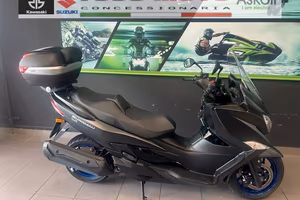 Suzuki Burgman AN 400