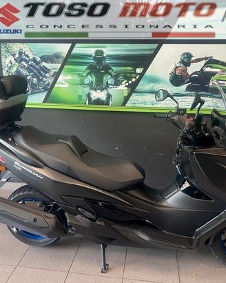 Suzuki Burgman AN 400