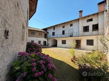 Casa con accessori personalizzabili