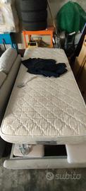 Letto a 1 piazza con cassetti sotto