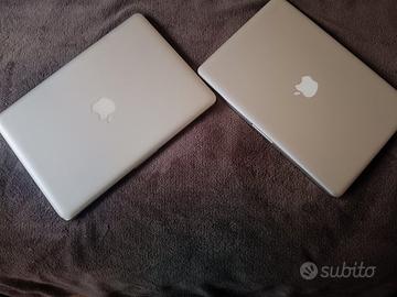  2 macbook pro 13"  2010