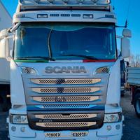 Trattore stradale scania R490