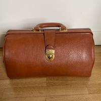 Borsa da medico in pelle