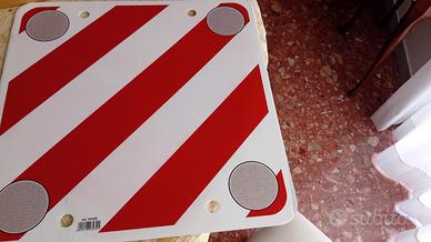 Pannello Carichi Sporgenti 50x50 c