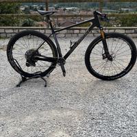 mtb Megamo Factory hardtail top di gamma