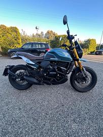MOTO MORINI Seiemmezzo .
