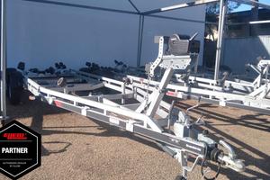 Ellebi 8/9 metri porta barca 2500 3500kg BIASSE