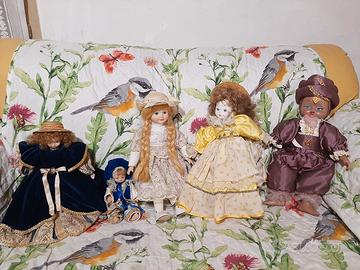 Bambole di porcellana da arredo