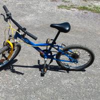 bicicletta mountain bike