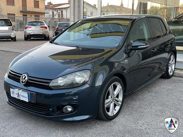 Volkswagen Golf 1.6 TDI DPF DSG 5p. R Line