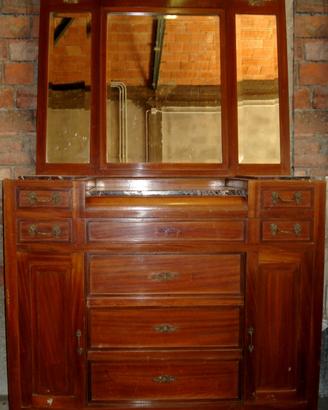 Camera da letto liberty primi '900 in noce