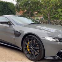 Aston Martin Vantage Coupé V8 - 510 CV