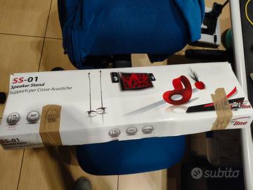 Stand per diffusori telescopici