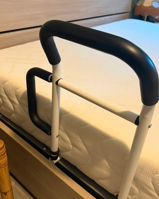 Maniglione imbottito per letto
