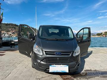 Ford Tourneo Custom cv 170 cilindrata 2000