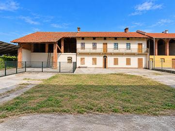 CASA INDIPENDENTE A VILLAREGGIA
