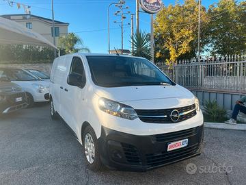 Vivaro Automatico 2.0 122 cv 3 posti Coibentato