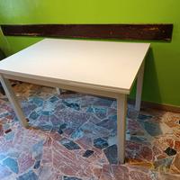 tavolo bianco allungabile 