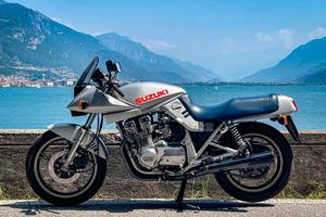 Suzuki Katana 750 1982