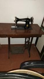 Macchina da cucire Singer anni 50