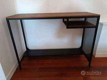 Scrivania Simile IKEA Misure 100x36x75 cm