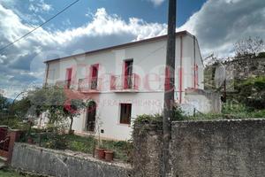 Casa Indipendente Pozzilli [PD BRCC159-94 C22VRG]