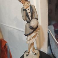 Statuetta donna Armani