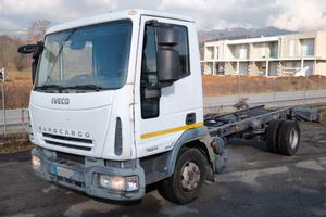 IVECO 75E14 a telaio passo 3690 