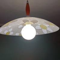 lampadario in vetro decorato