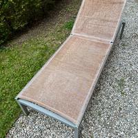 Lettino Kettal modello Via