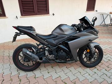 Yamaha r3 2017