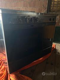 Forno a gas con porta bombola