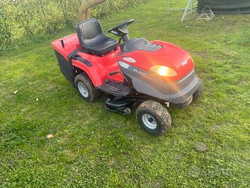 Trattorino tagliaerba castelgarden