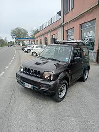 Suzuki Jimny 1.5 DDiS cat 4WD X Neopatentati JLX