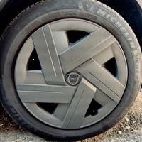 Cerchi e copricerchi 16” lancia Y 2025 (L21) nuovi