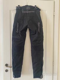 Pantaloni moto