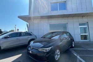 Volkswagen Golf 1.0 eTSI EVO DSG Life