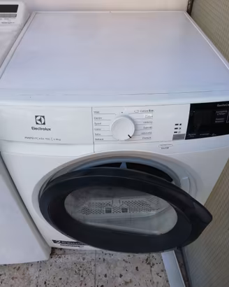 Asciugatrice Electrolux 8 kg con display digitale