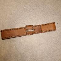 Cintura Dolce & Gabbana Vintage in Pelle e Borchie