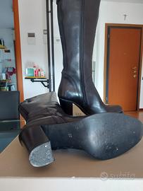 stivali donna tacco 8