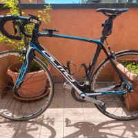 Bici da corsa Olmo in carbonio