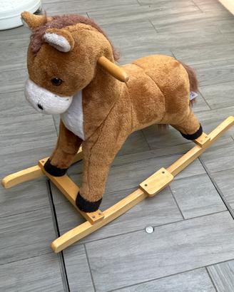 Cavallino a dondolo