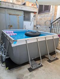 Piscina per esterno rettangolare