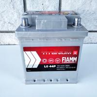 Batteria 44 AH per autovettura