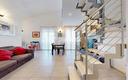 attico-con-ampio-terrazzo-cantina-e-garage-
