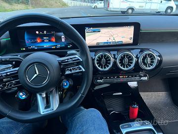 Mercedes A 35 AMG